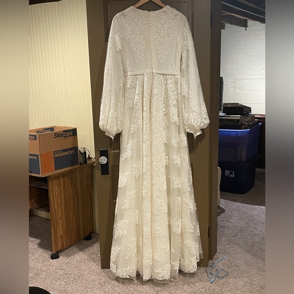 TEUTA MATOSHI Brand new never worn beautiful custom made white Gown PROM WEDDING - Picture 13 of 16